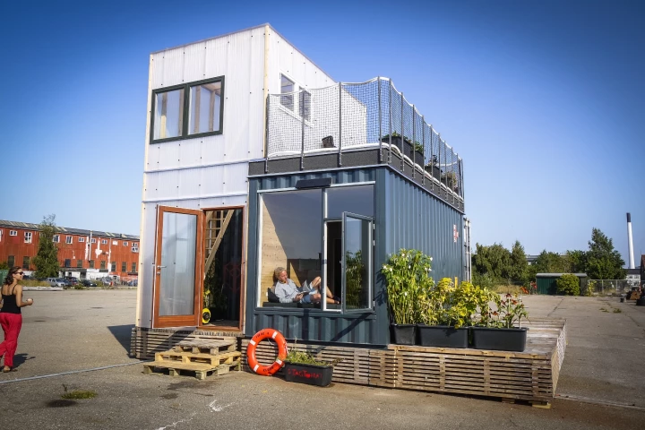 CPH Containers plans to build 2,000 student housing units before 2019