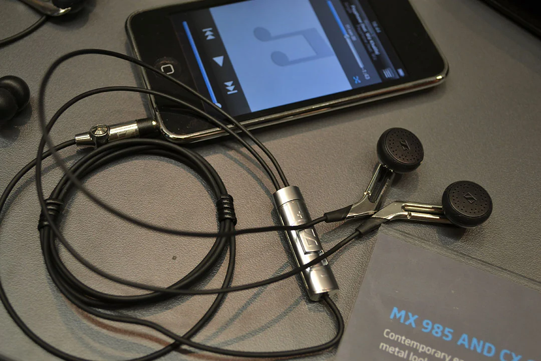 Sennheiser MX 985 headphones