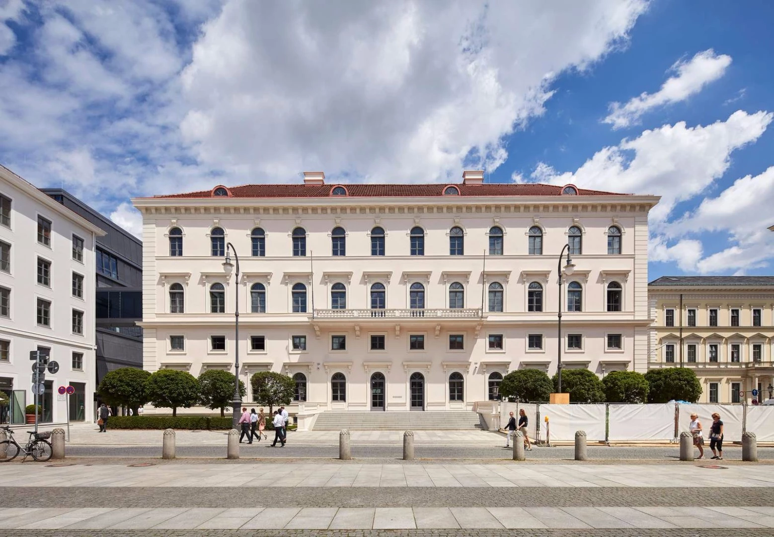 Siemens headquarters is the Ludwig Ferdinand Palais at Wittelsbacherplatz in Munich, Germany