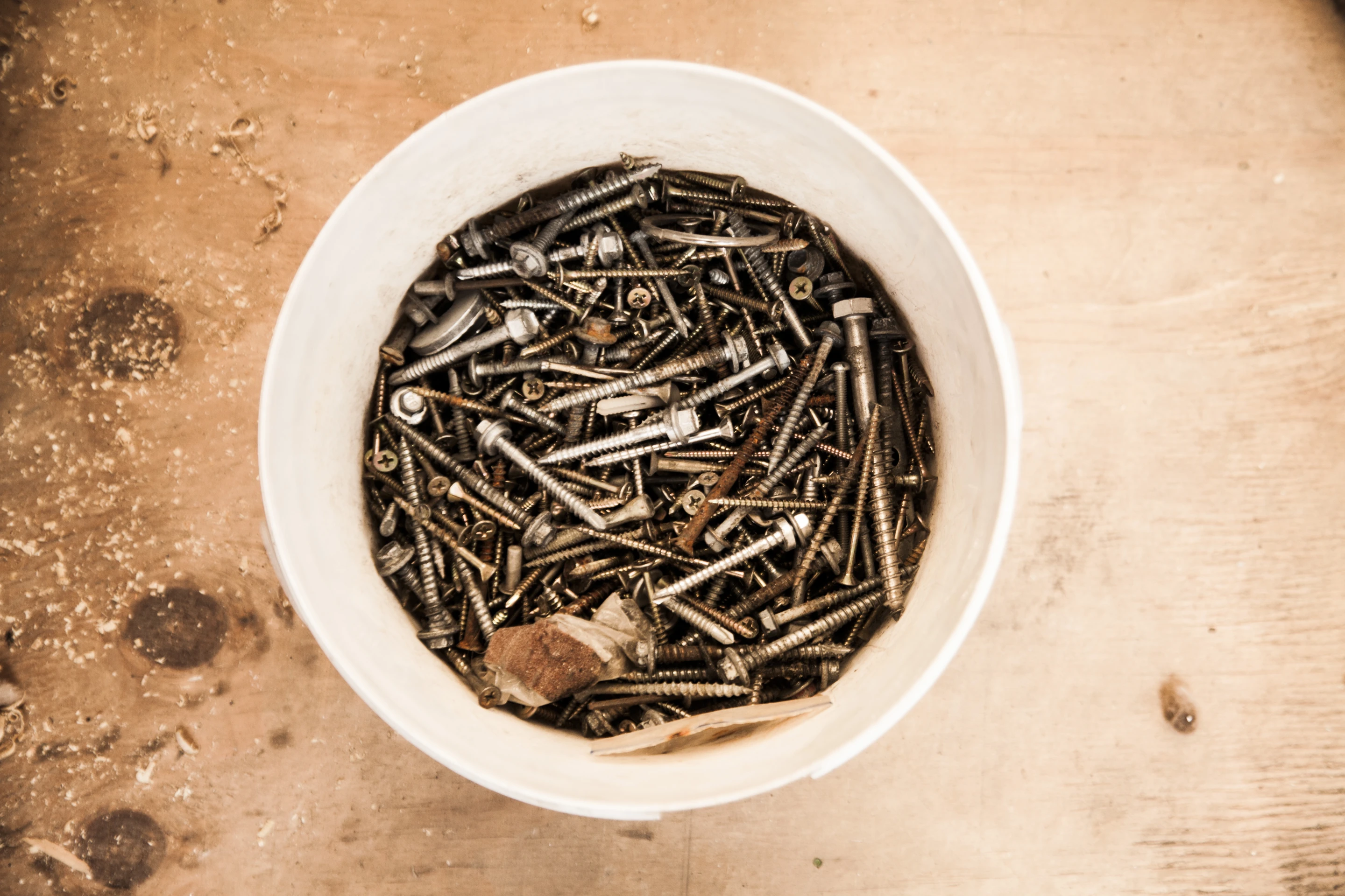 The few new items which Galletly was required to purchase included a front door deadlock, an electricity inverter, and roofing screws (Photo: Alicia Fox Photography)