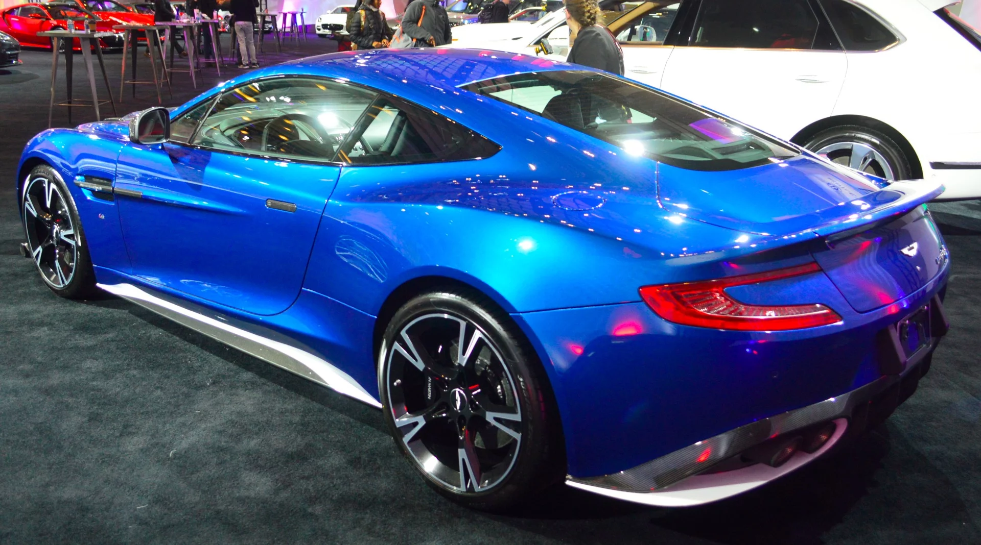 Aston Martin Vanquish S