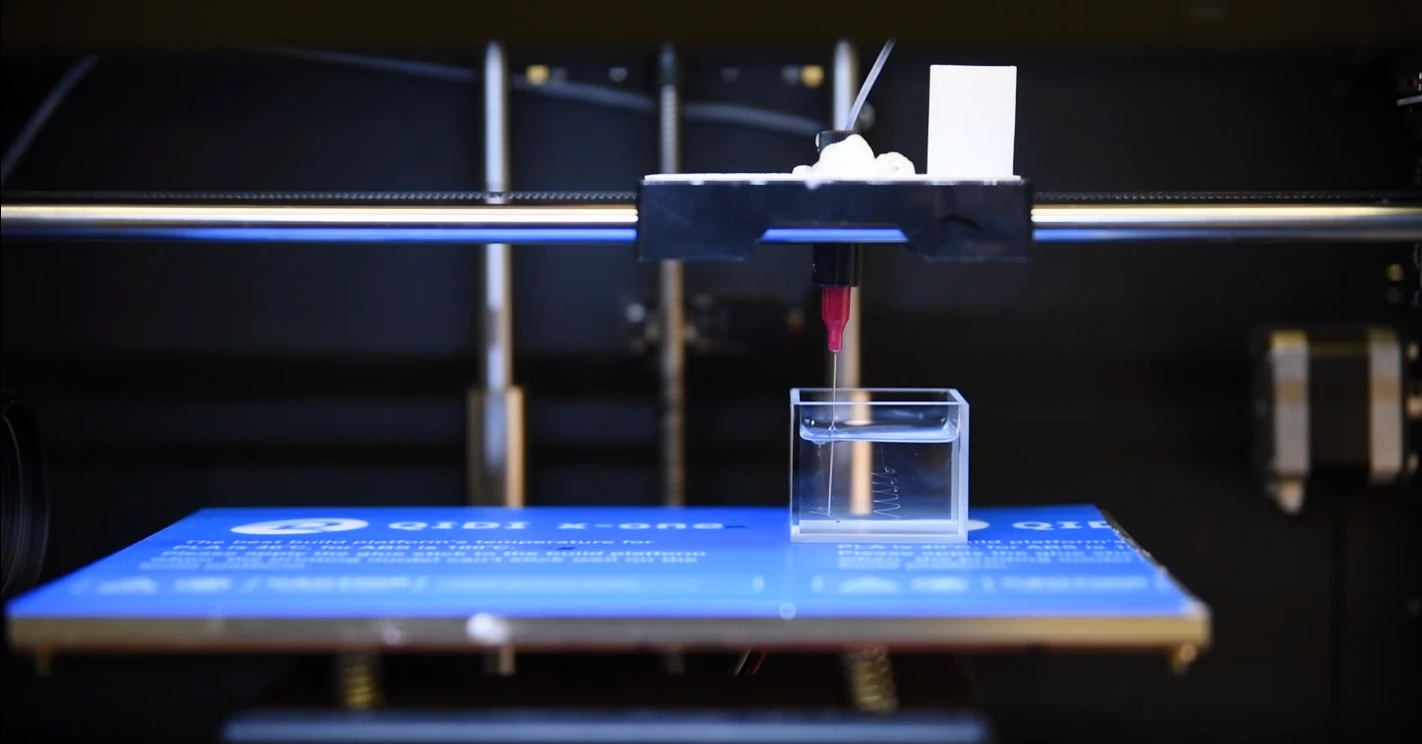 A new technique allows for all-liquid 3D printing, with applications in flexible and stretchable electronics, medicine, and nanotechnology