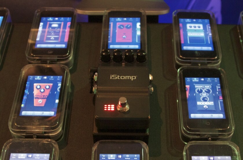 The iStomp effects pedal effectively starts life as a blank canvas onto which the user paints a wall of sound in the shape of a downloadable effect