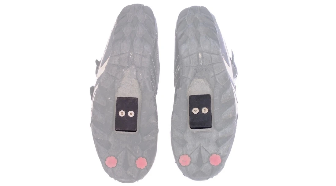 The Maglock Vault's magnets are drawn to SPD-compatible steel cleats mounted on the rider's shoes