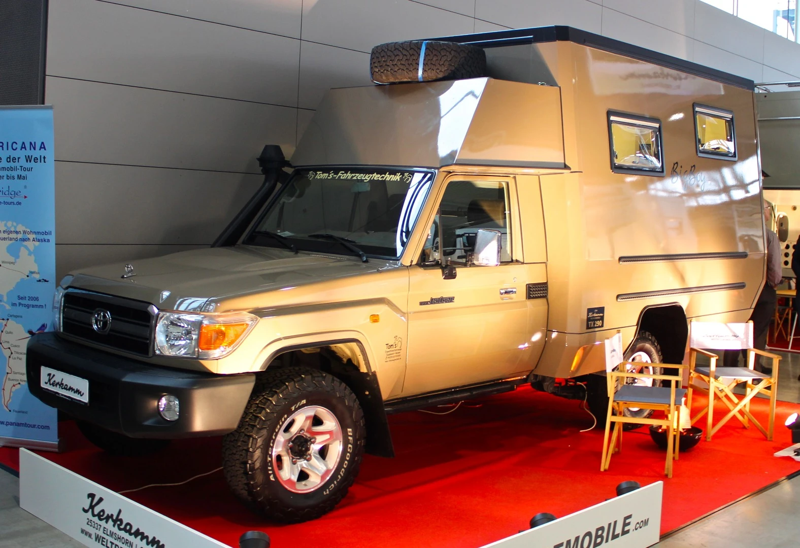Tom's Fahrzeugtechnik shows the Toyota Land Cruiser-based "Big Boy"