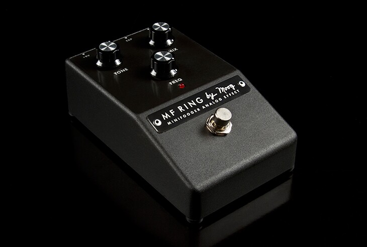 The Moog MF Ring has been based on Moog's Moogerfooger MF-102 ring modulator