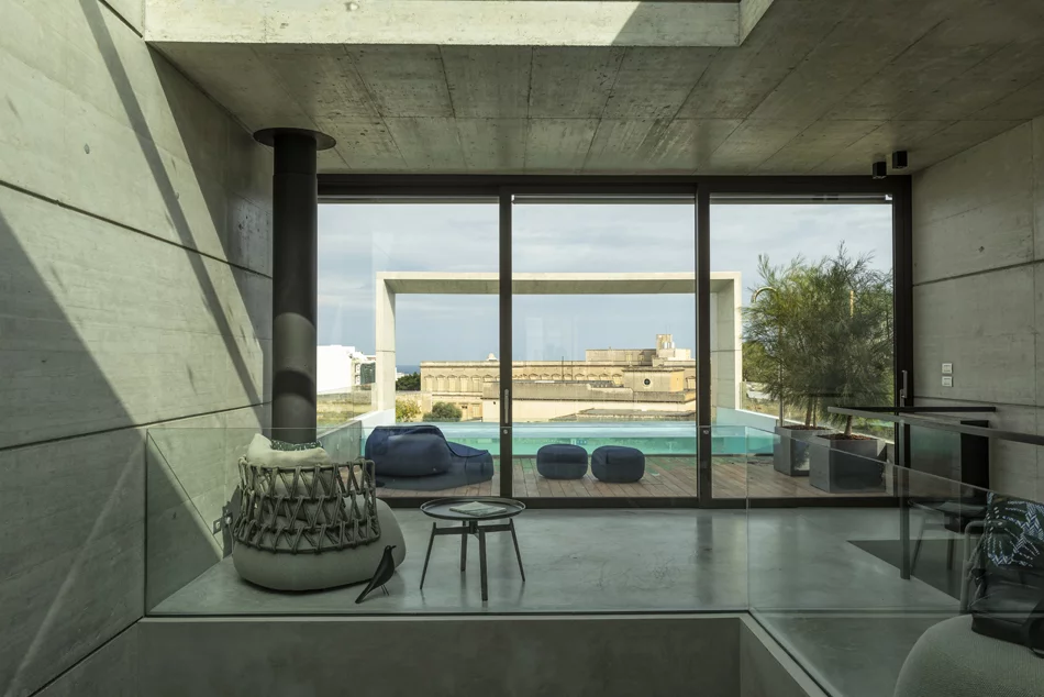 Casa B's uppermost floor offers access to the pool
