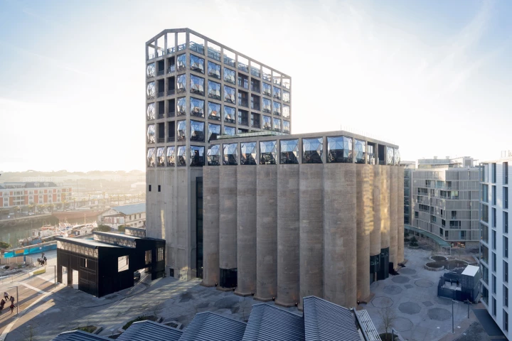Though the Zeitz MOCAA building looks like a single structure, it comprised a grading tower and 42 concrete tubes inside
