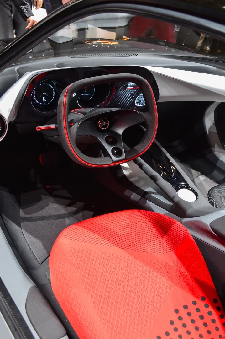Inside the Opel GT Concept