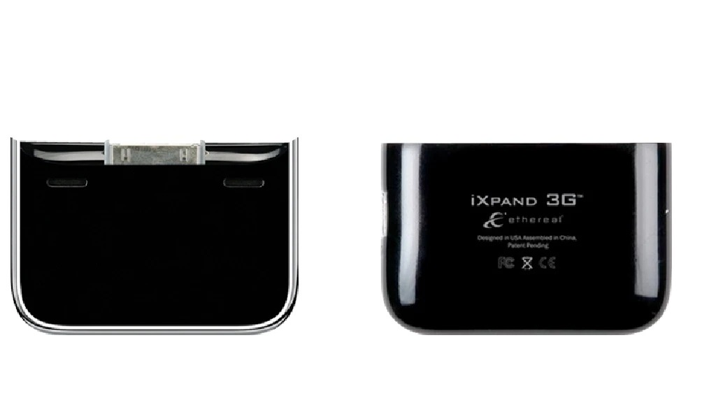 The iXpand 3G iPhone 3G charger snaps into place