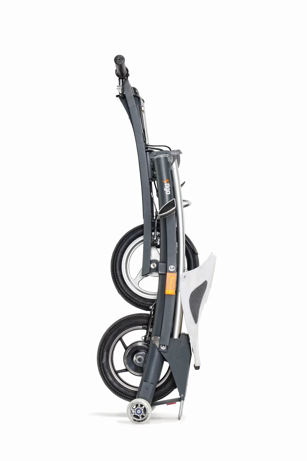 When folded, the Stigo is 45 x 40 cm and weighs 17 kg