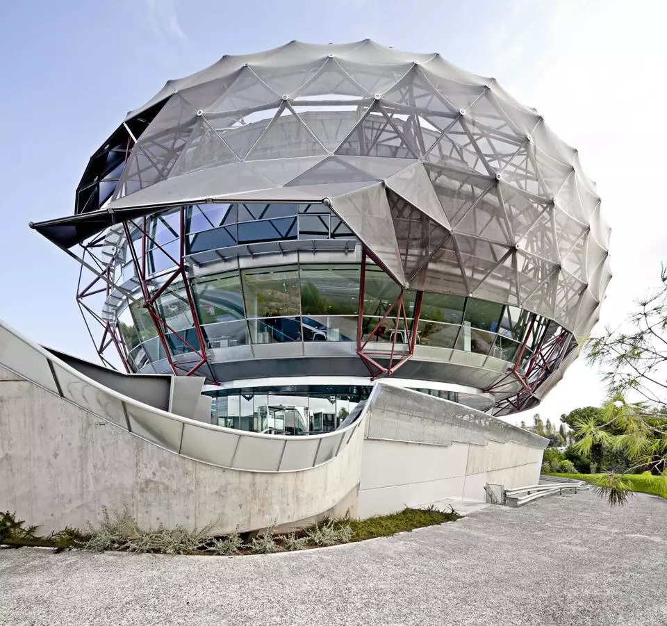 Institutional category winner: iGuzzini Illuminazione Spain Headquarters, Sant Cugat del Vallès, Spain (Photo: MiAS Arquitectes)