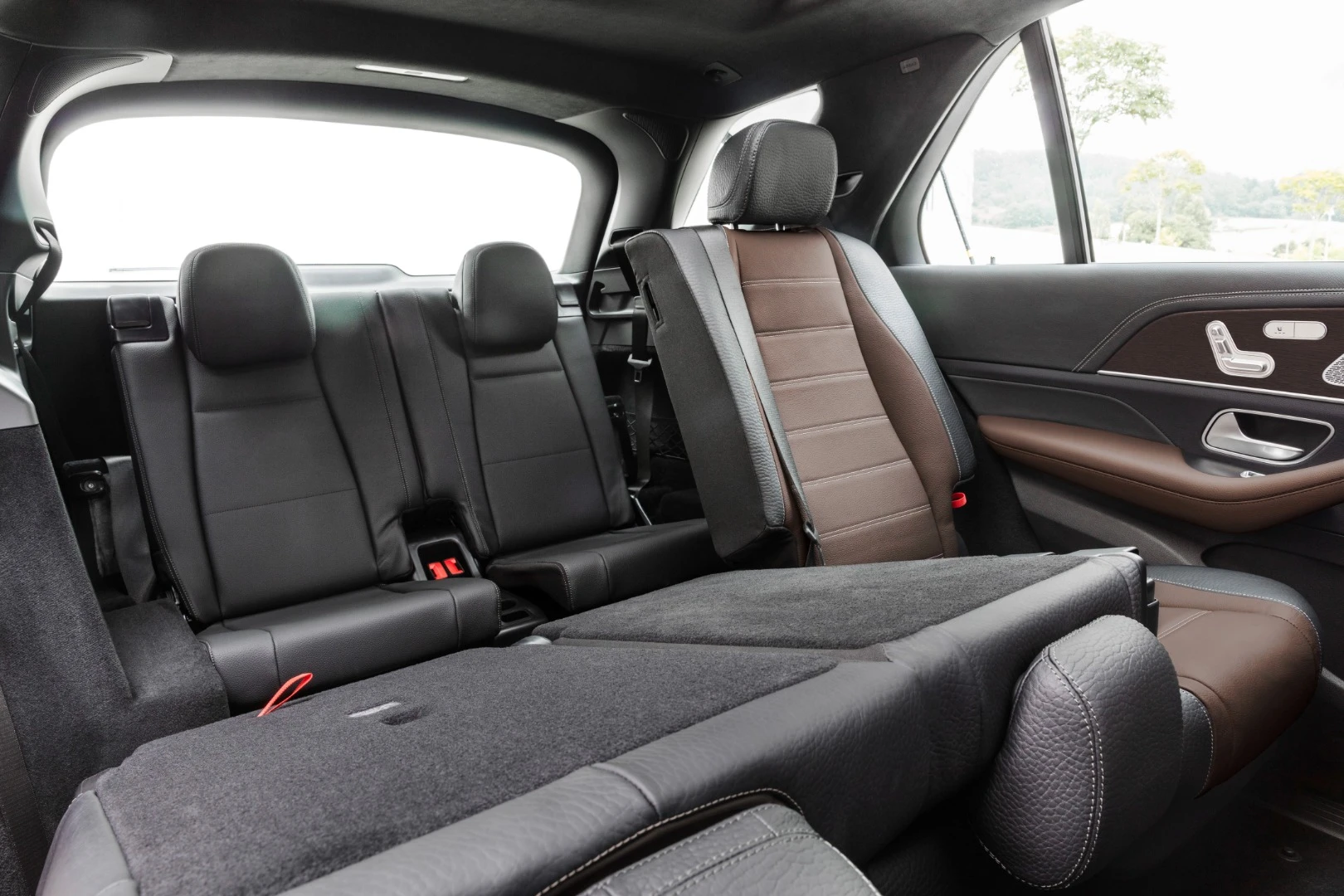 2019 Mercedes-Benz GLE: electrically convertible cabin gives plenty of options. Seats fold down at the touch of a button.