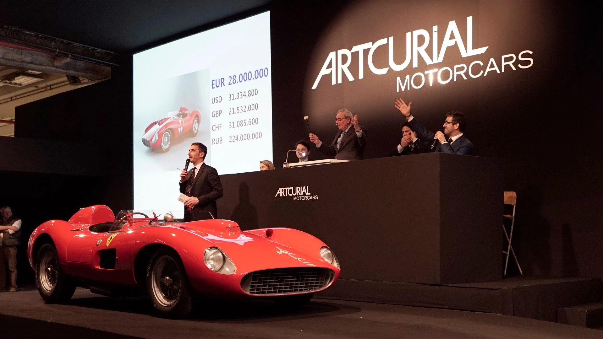 The head of the world's largest classic auto insurance company and a respected industry commentator, McKeel Hagerty, recently referred to the Ferrari 335S Spider Scaglietti (above) that sold for US$35.7 million in February 2016 as a "Mona Lisa Car".