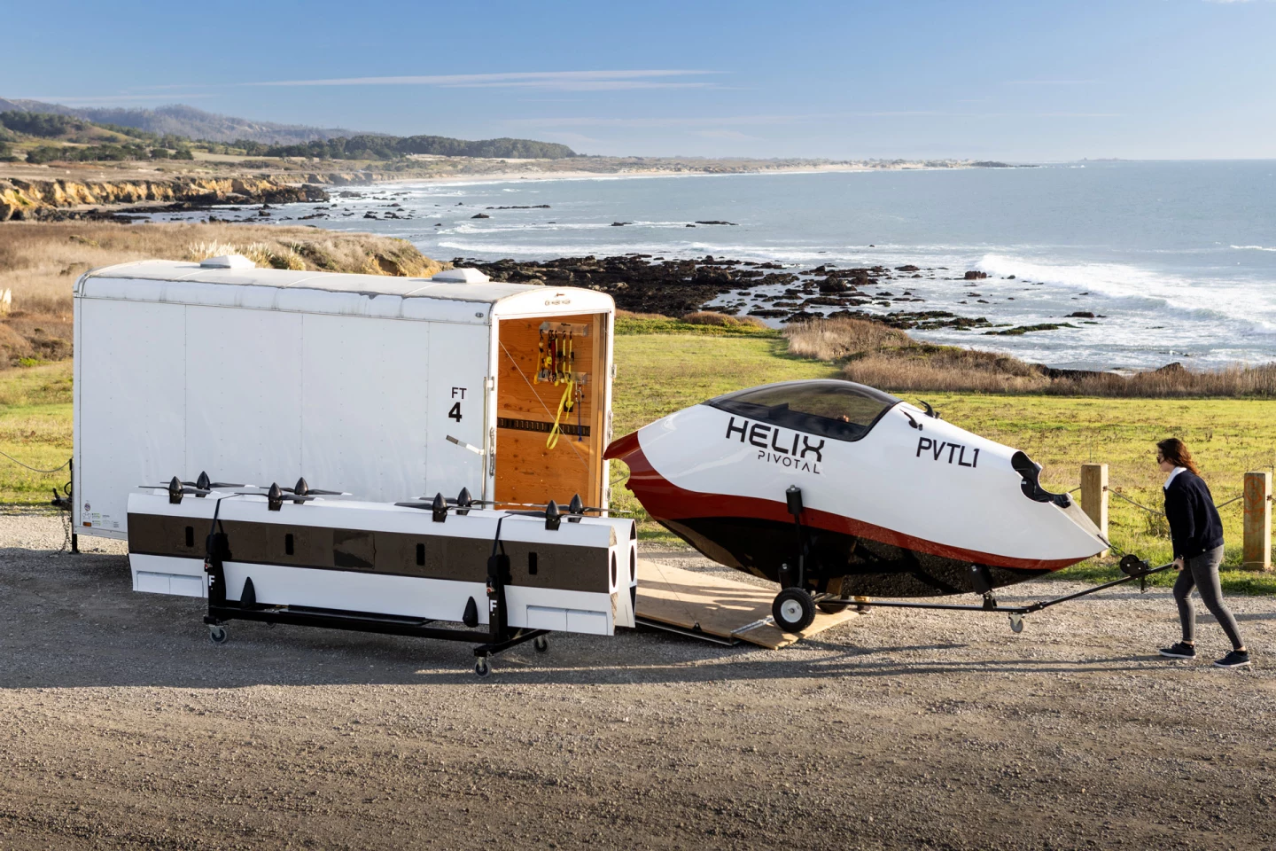 The key to maximizing the capabilities of the Helix is the trailer and cart set-up which only comes with the two more expensive packages (US$240,000 and $260,000 respectively). Unless you have a unique circumstance (e.g. farm, adjacent wilderness) you will probably need the trailer too. Pivotal claims a trailer to sky time of less than 30 minutes, and vice versa.