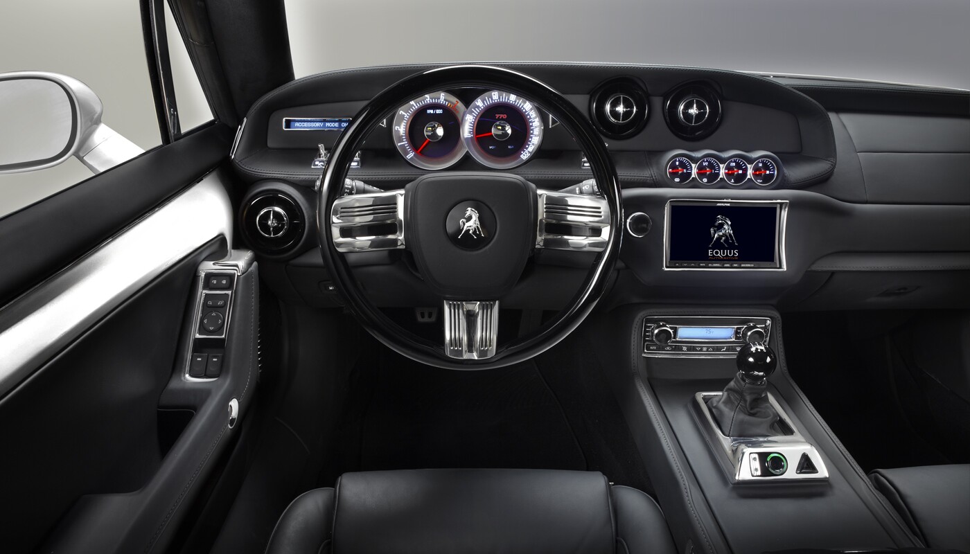 Luxury Muscle The Equus Bass 770