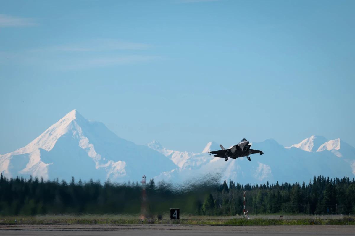An F-35A Lightning II assigned to the 355th Fighter Squadron (FS) takes off from Eielson Air Force Base