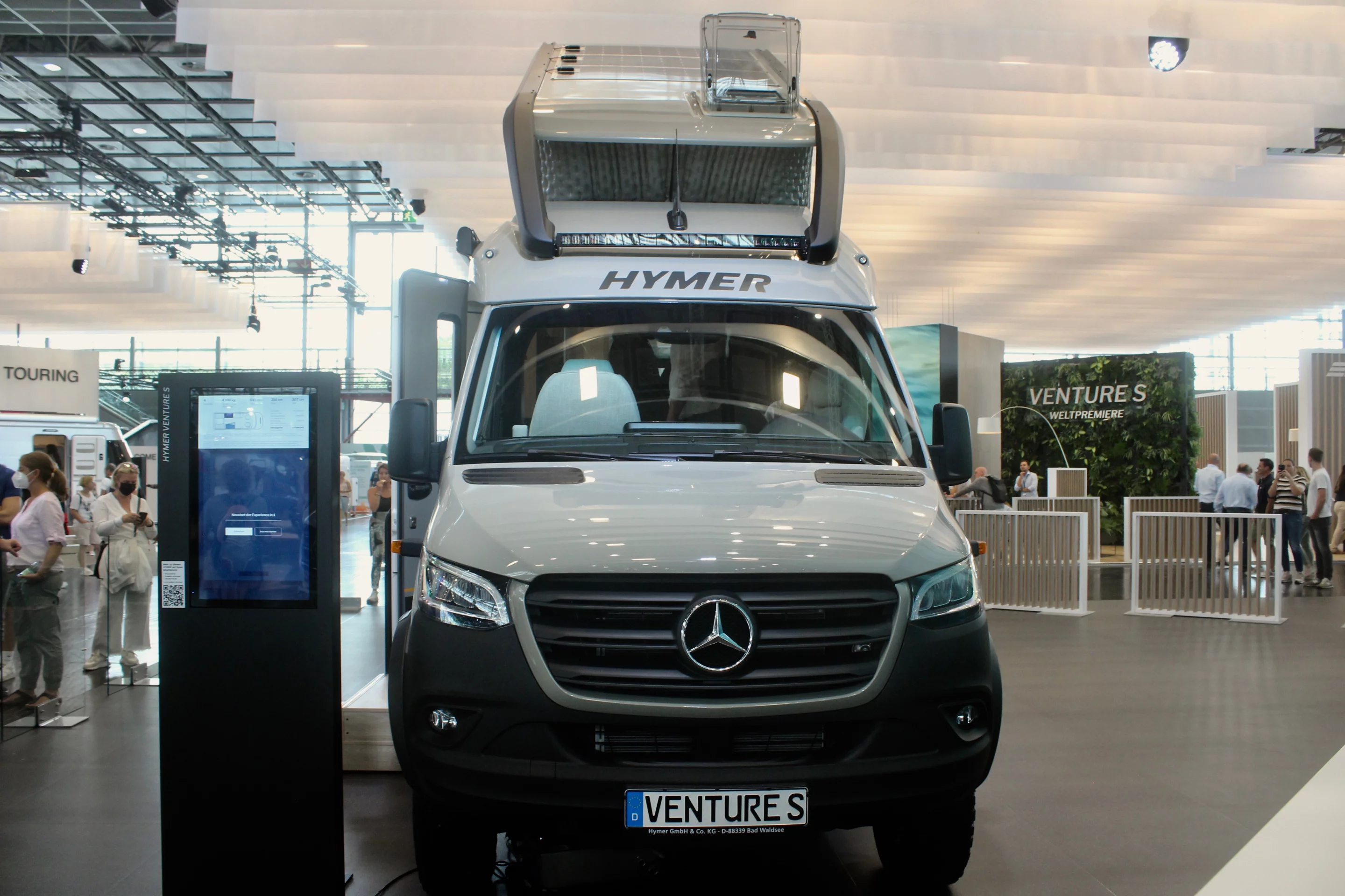 Hymer Venture S at the 2022 Caravan Salon