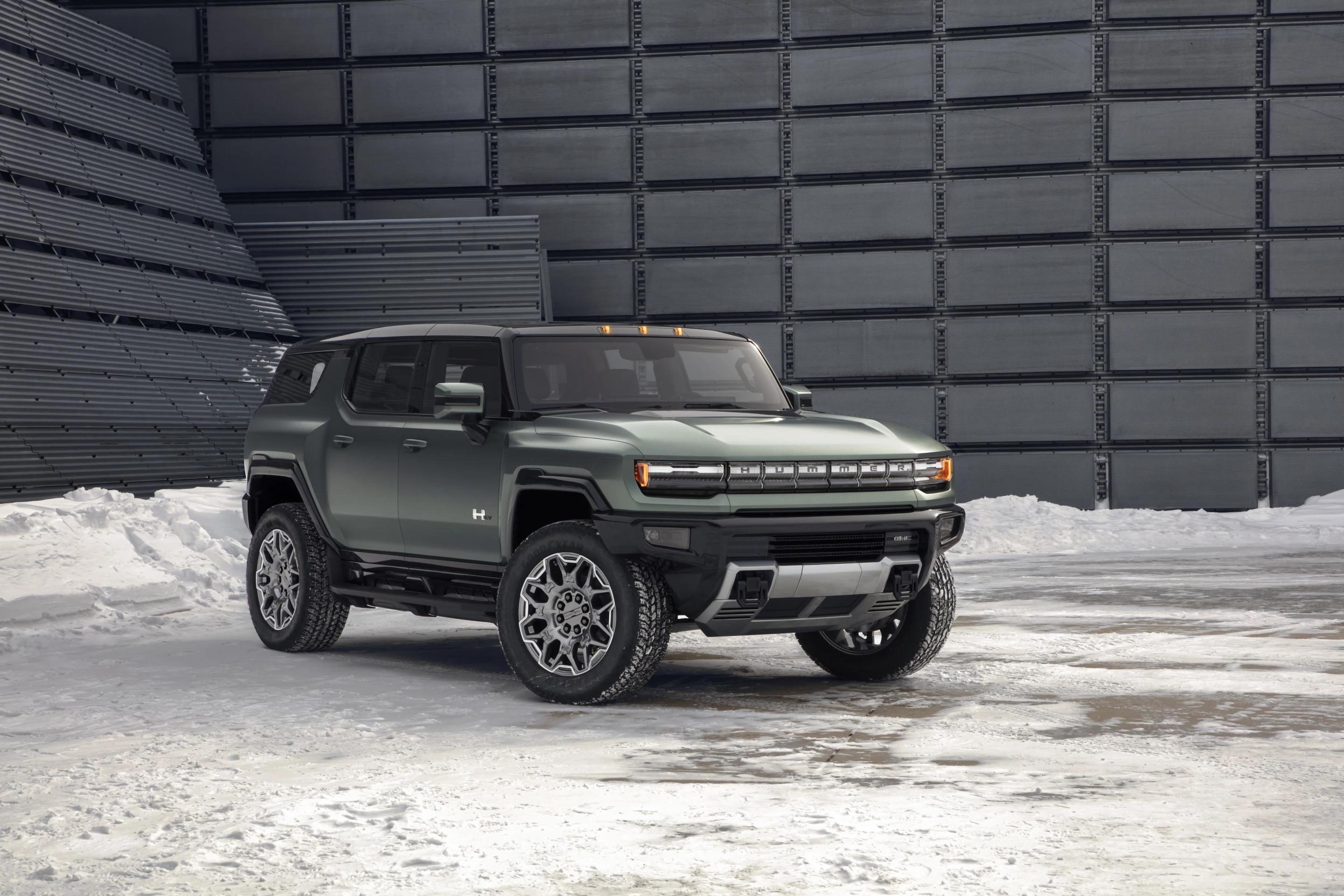 New technologies for the Hummer EV include trail mapping and a new available Power Station generator