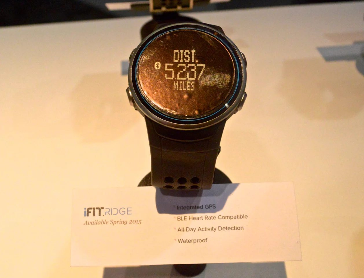 The iFit Ridge is one of the compatible watch styles (Photo: C.C. Weiss/Gizmag)