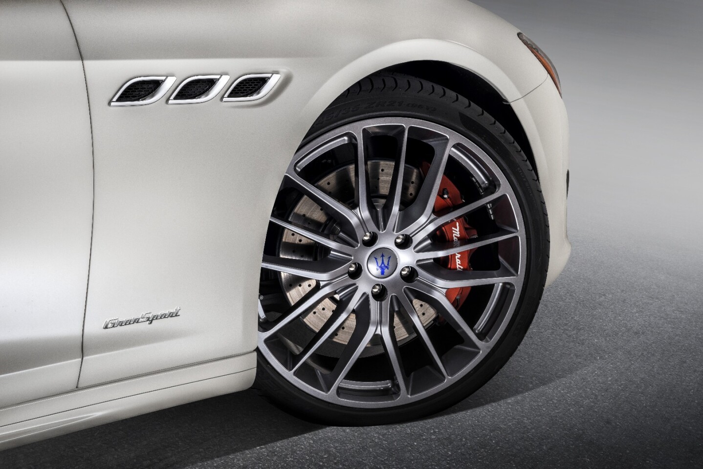 We'd go for the most sporting variant possible, just to enjoy those wheels
