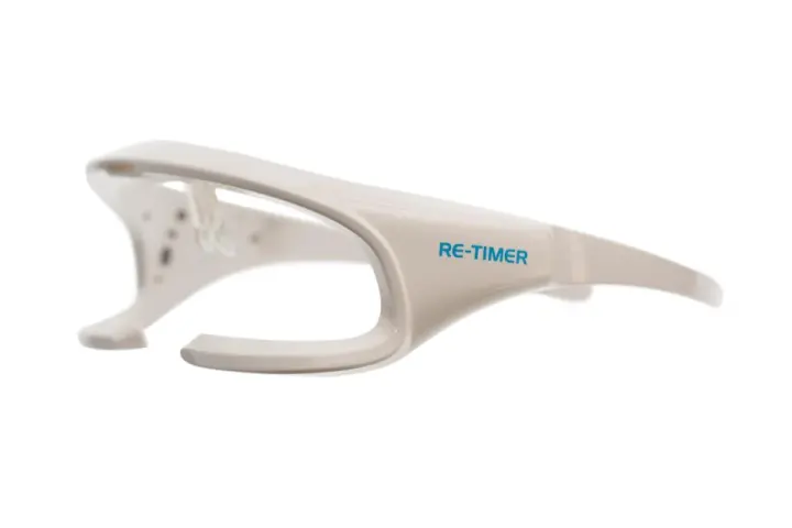 The Re-Timer resets the body's internal clock using green light