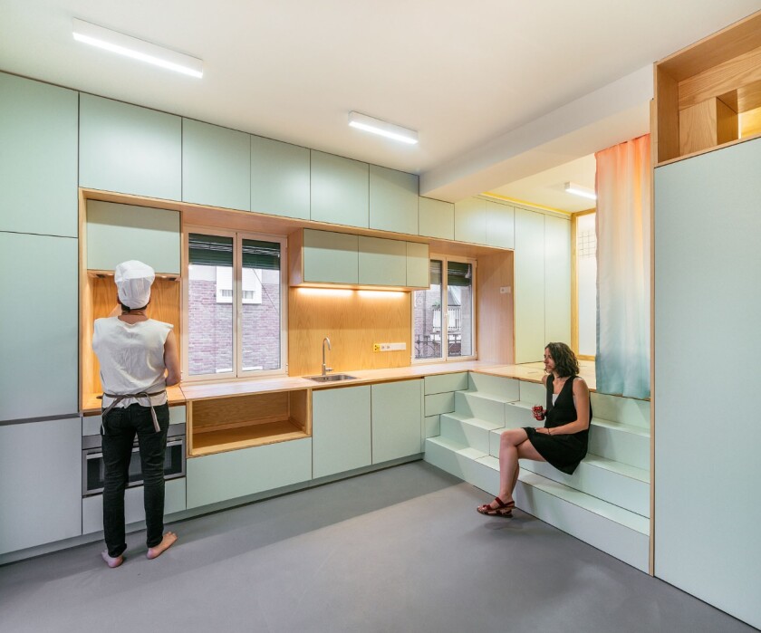 The living zone can be used for several purposes, such as dining, entertaining, studying or relaxing