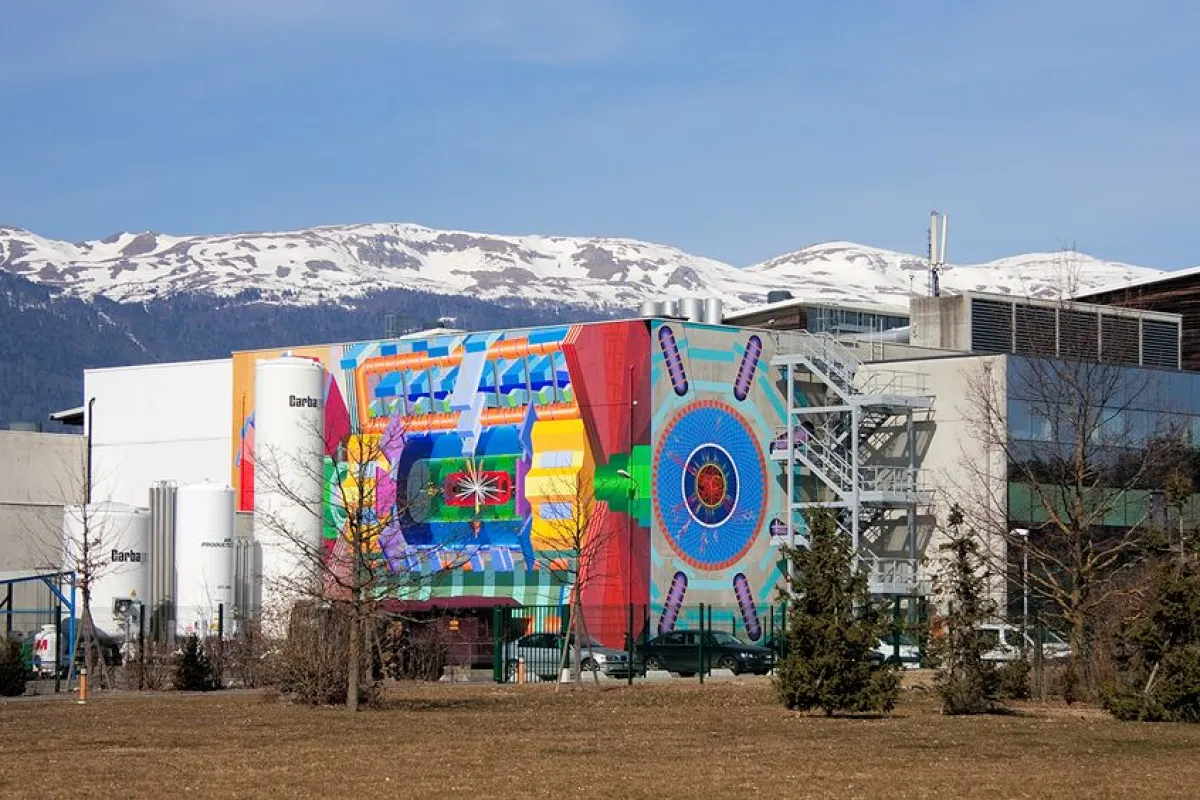 Artist Josef Kristofoletti designed and executed this magnificent mural adorning the ATLAS detector building of the Large Hadron Collider (Photo: J. Kristofoletti)