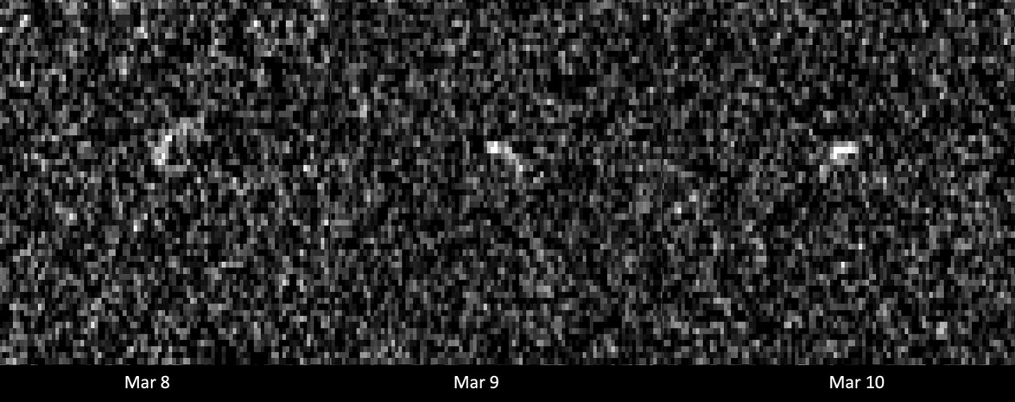 Radar images of 99942 Apophis