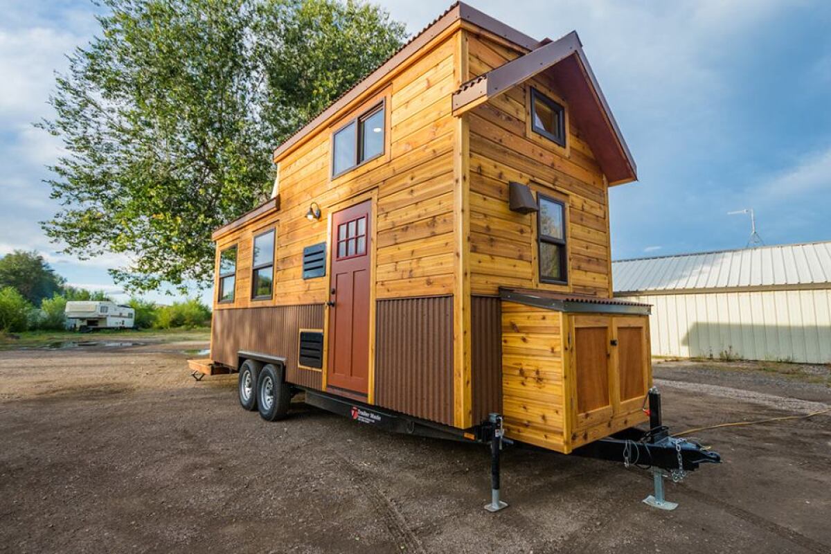 The small size of Davis's 22 ft Off-Grid Tiny Home reminds us of the compact tiny houses we see in Europe