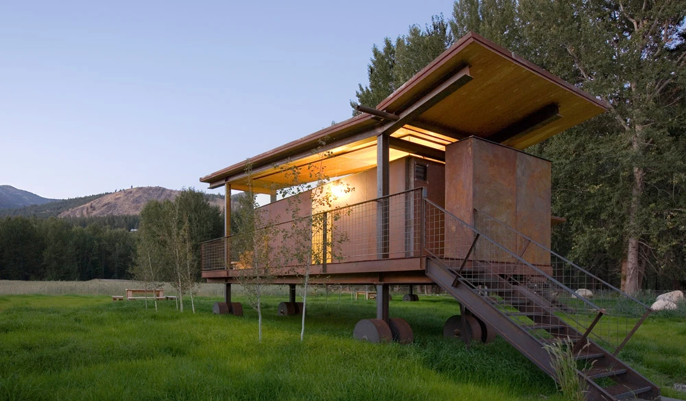 Each hut is slightly raised off the ground, with a steel structural base not that dissimilar to a wheelbarrow