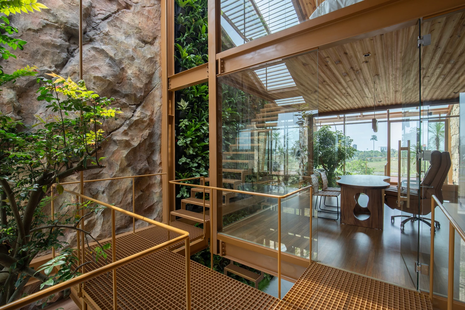 Built on a prefabricated steel skeleton – modular, reusable, and low-waste