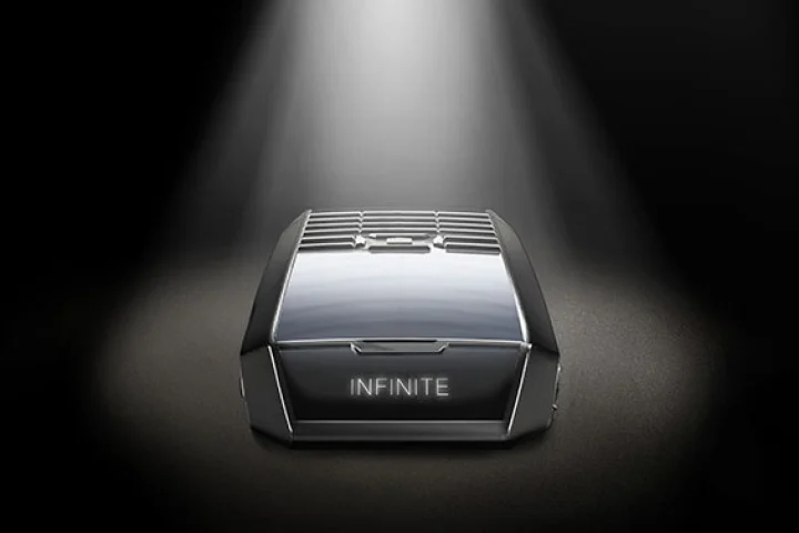 The Tag Heuer uses light for power