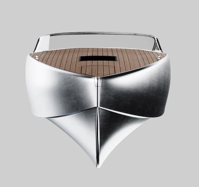 Sarvo's hull is shaped to provide a mix of stable, dependable handling in choppy waters and smooth, fast speeds in calmer seas