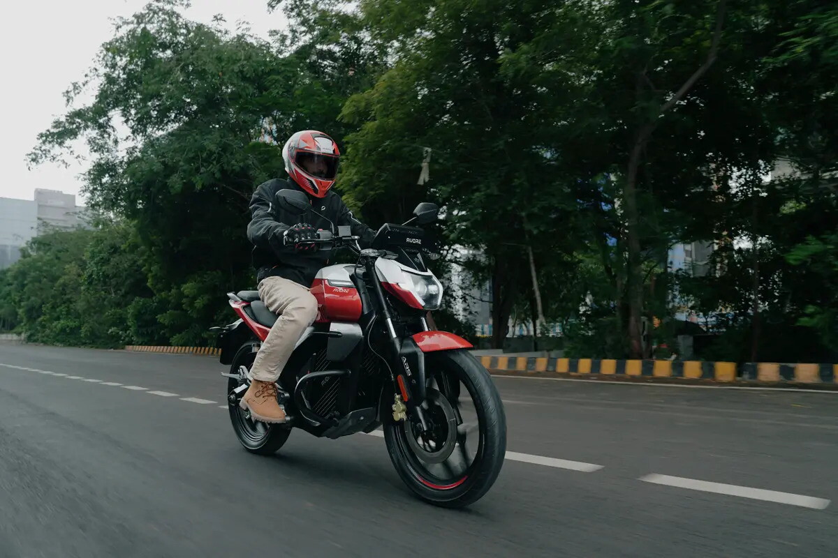 $1,800 Indian e-moto offers 160-mile range
