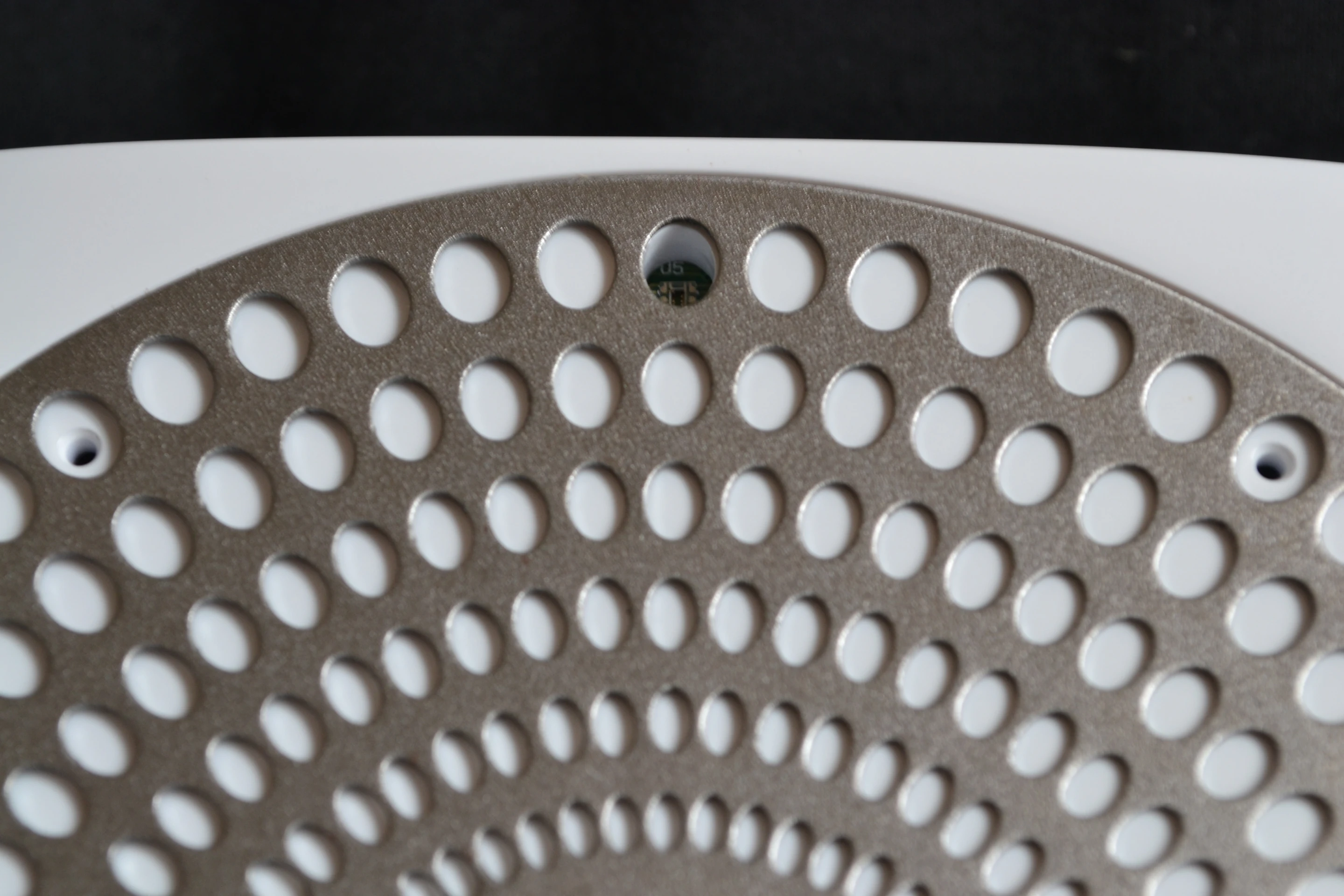 To the top of Ubi, you can see the temperature, humidity, light, sound and air pressure sensors