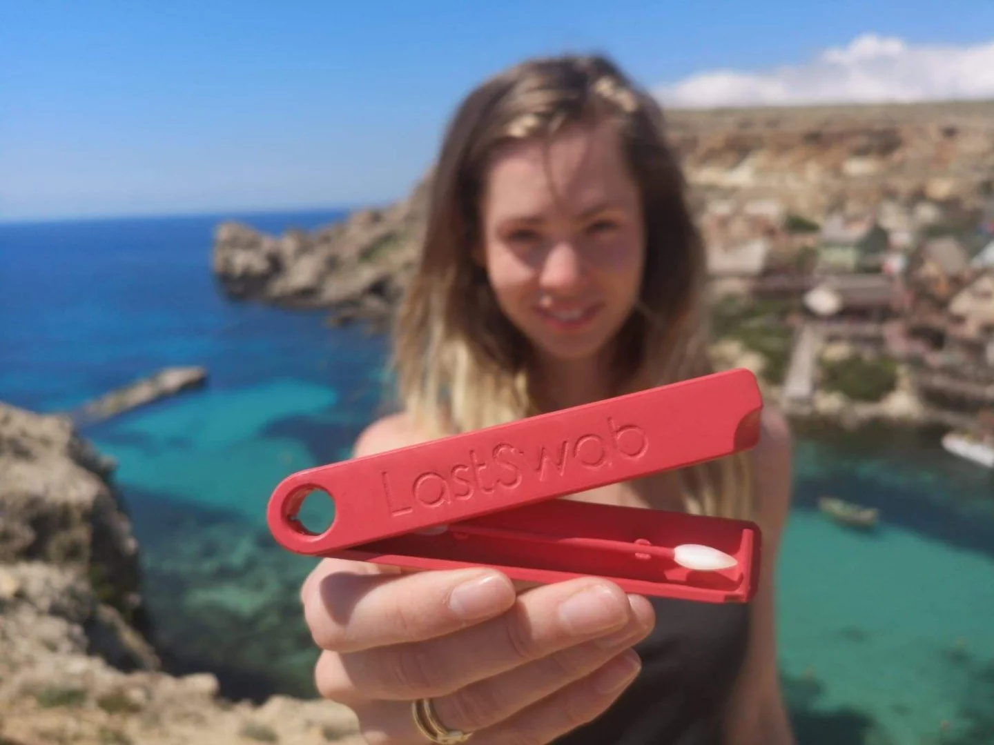 LastSwab is a reusable cotton swab that can be cleaned time and time again for long-term use