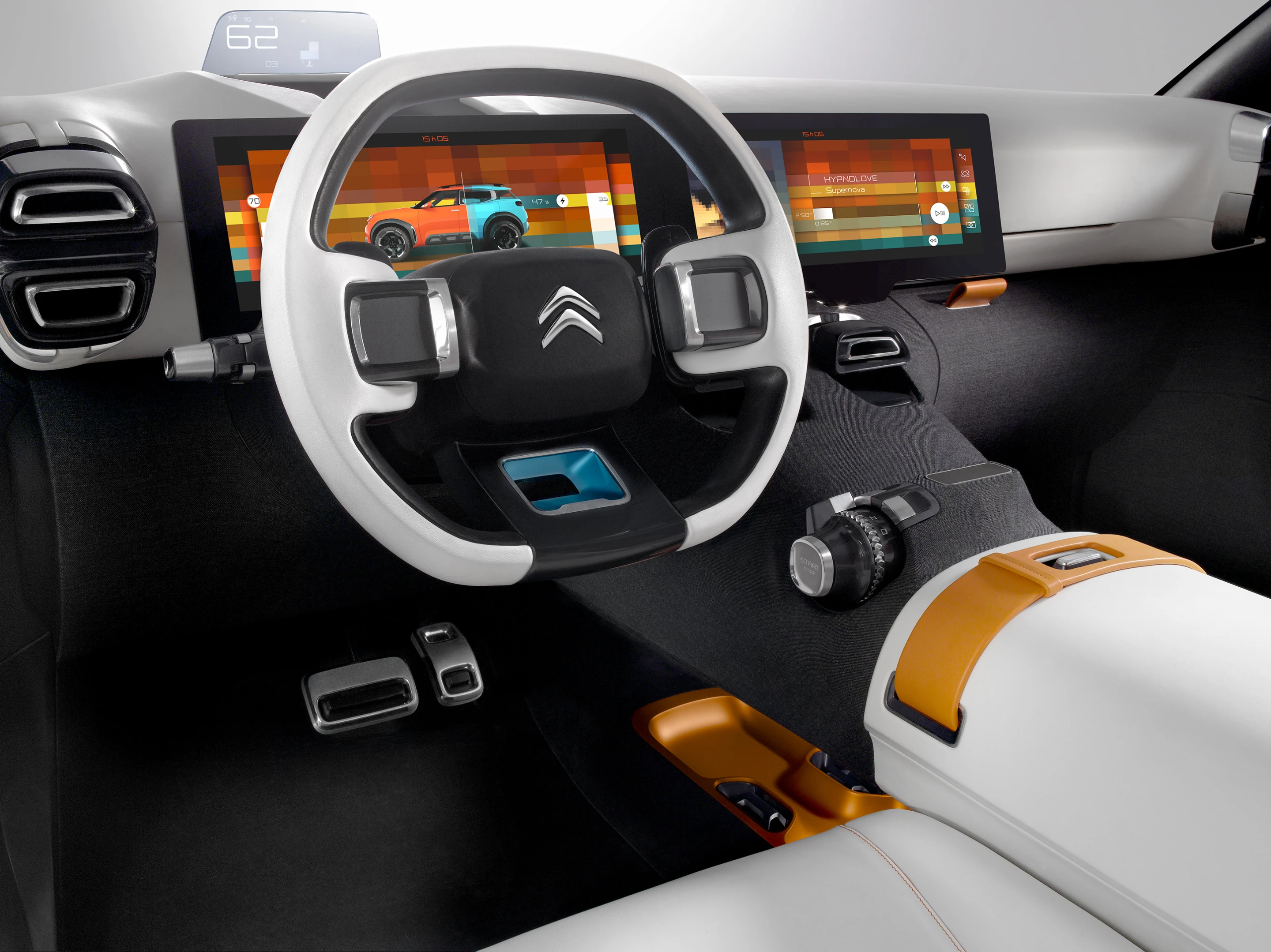 The two 12-in displays can function as a large single driver display