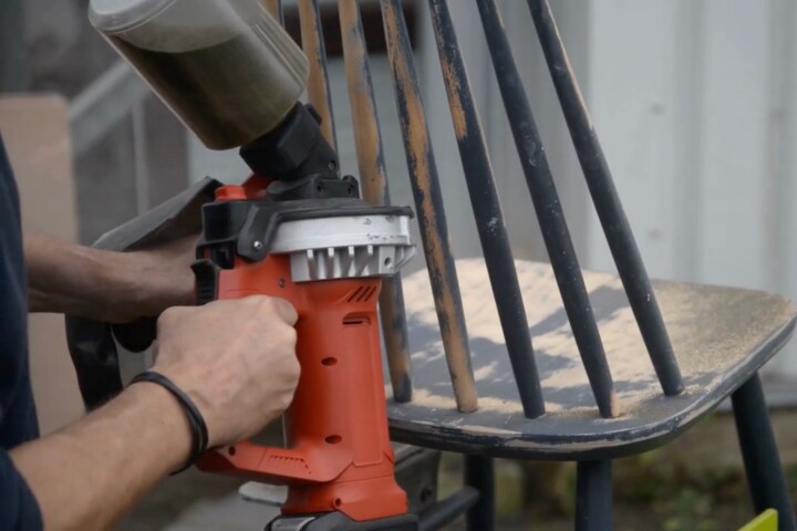 The BLSTRsander is presently on Kickstarter