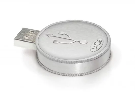 8GB silver unit