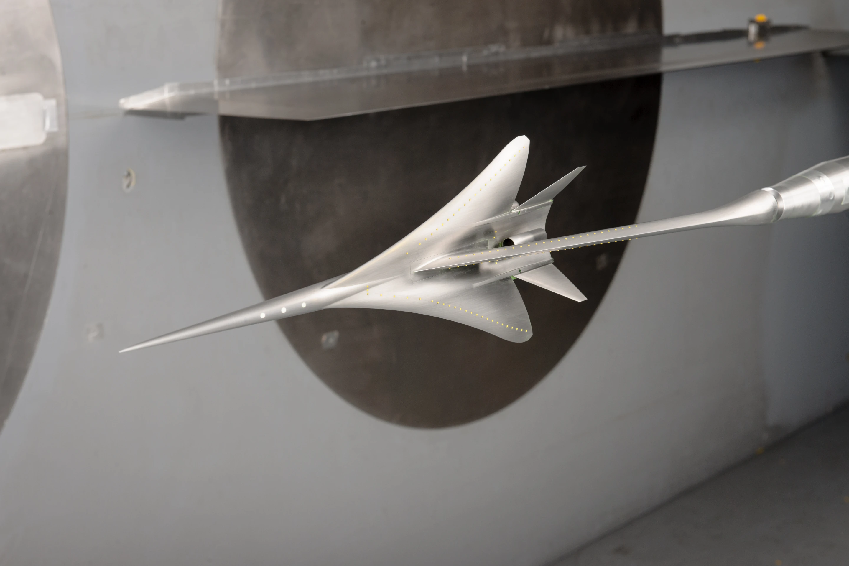 The Lockheed concept model undergoes wind tunnel tests (Image: NASA/Dominic Hart)