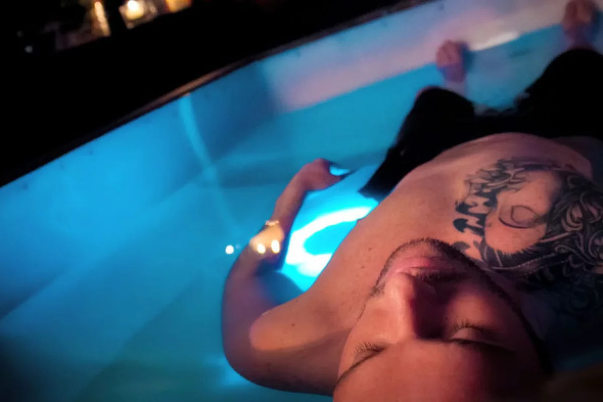 Stott is aiming to make the sensory deprivation experience more accessible with a cheaper, easily transportable float tank