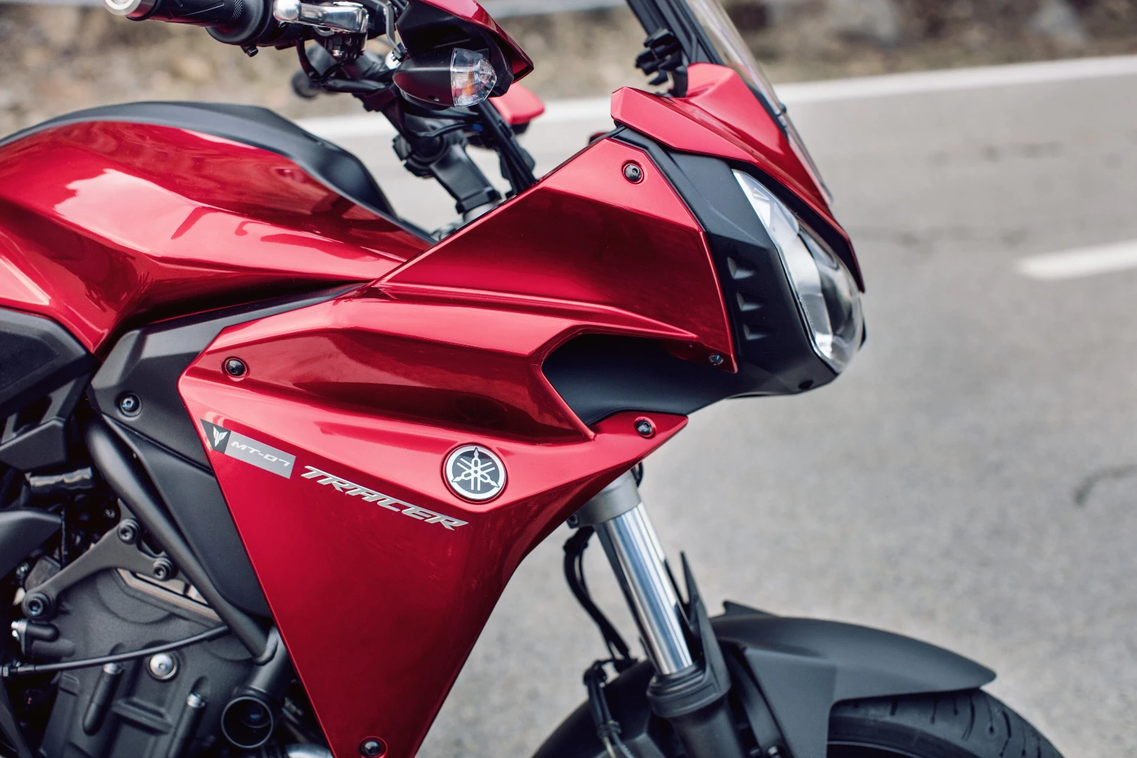The fairing design of the Yamaha Tracer 700 is very similar to that of the Tracer 900