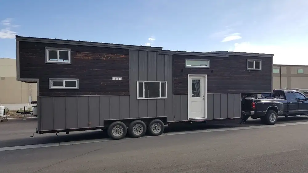 The Tiny Giant has a total floorspace of 390 sq ft (36 sq m)