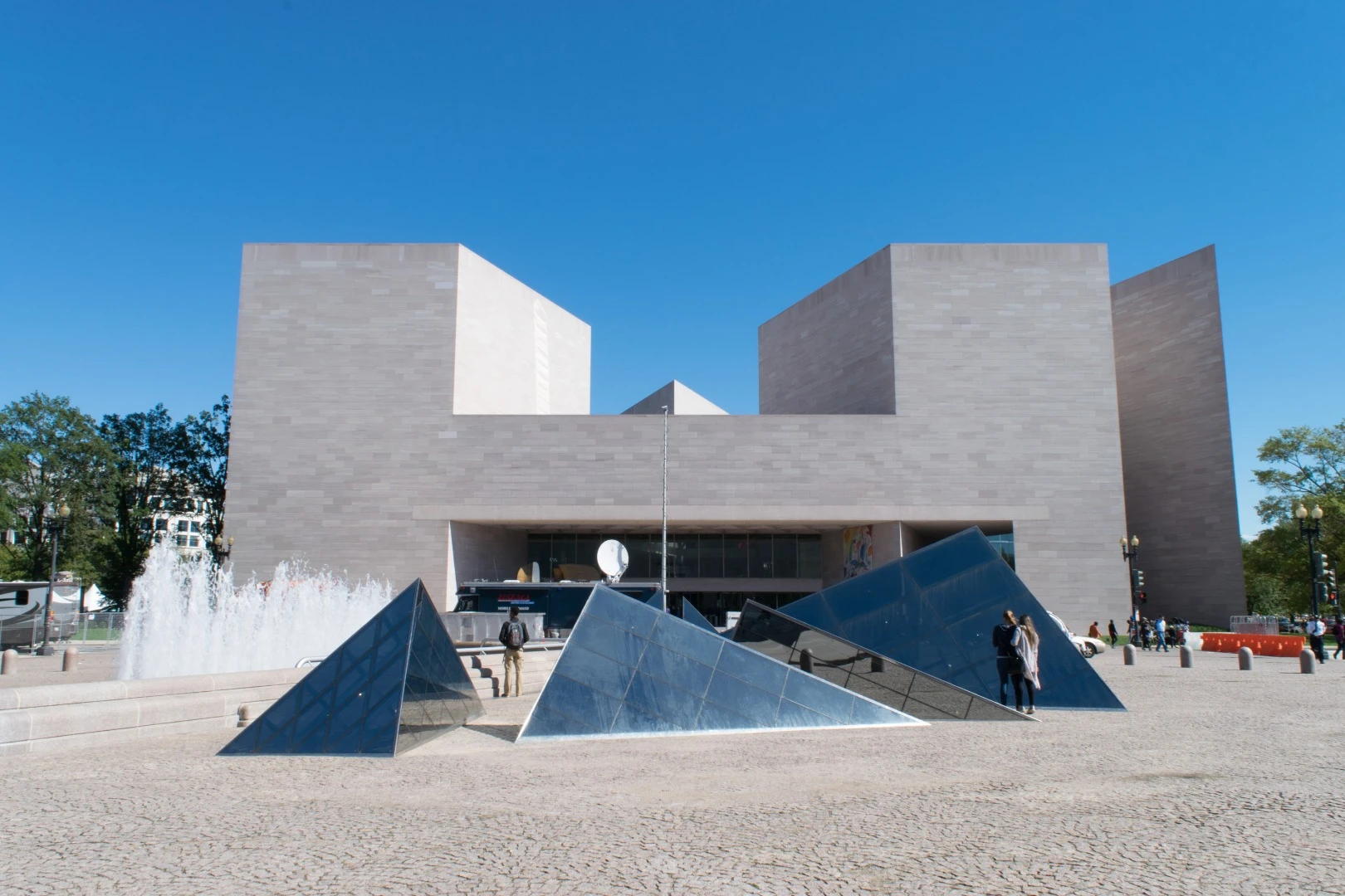 The National Gallery of Art East Building in Washington was over a decade in the making with Pei initially selected to design the structure in the late 1960s (Credit: Difference Engine (CC BY SA 4.0))