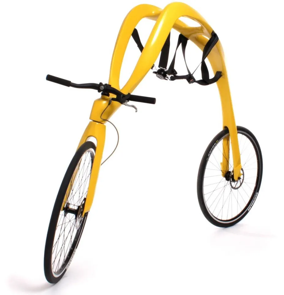 Without being visually shown, it isn't immediately obvious how one would ride the Fliz