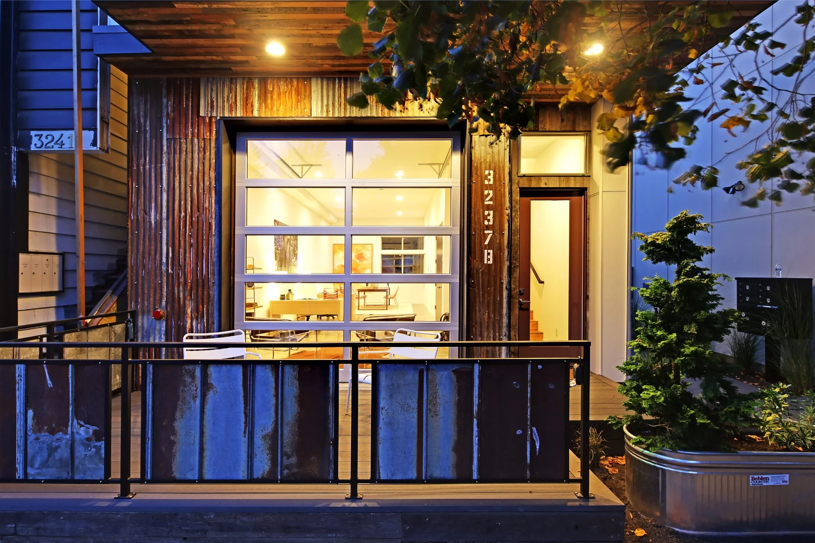 The ground floor is designed for use as the personal home office, or, alternatively, for retail