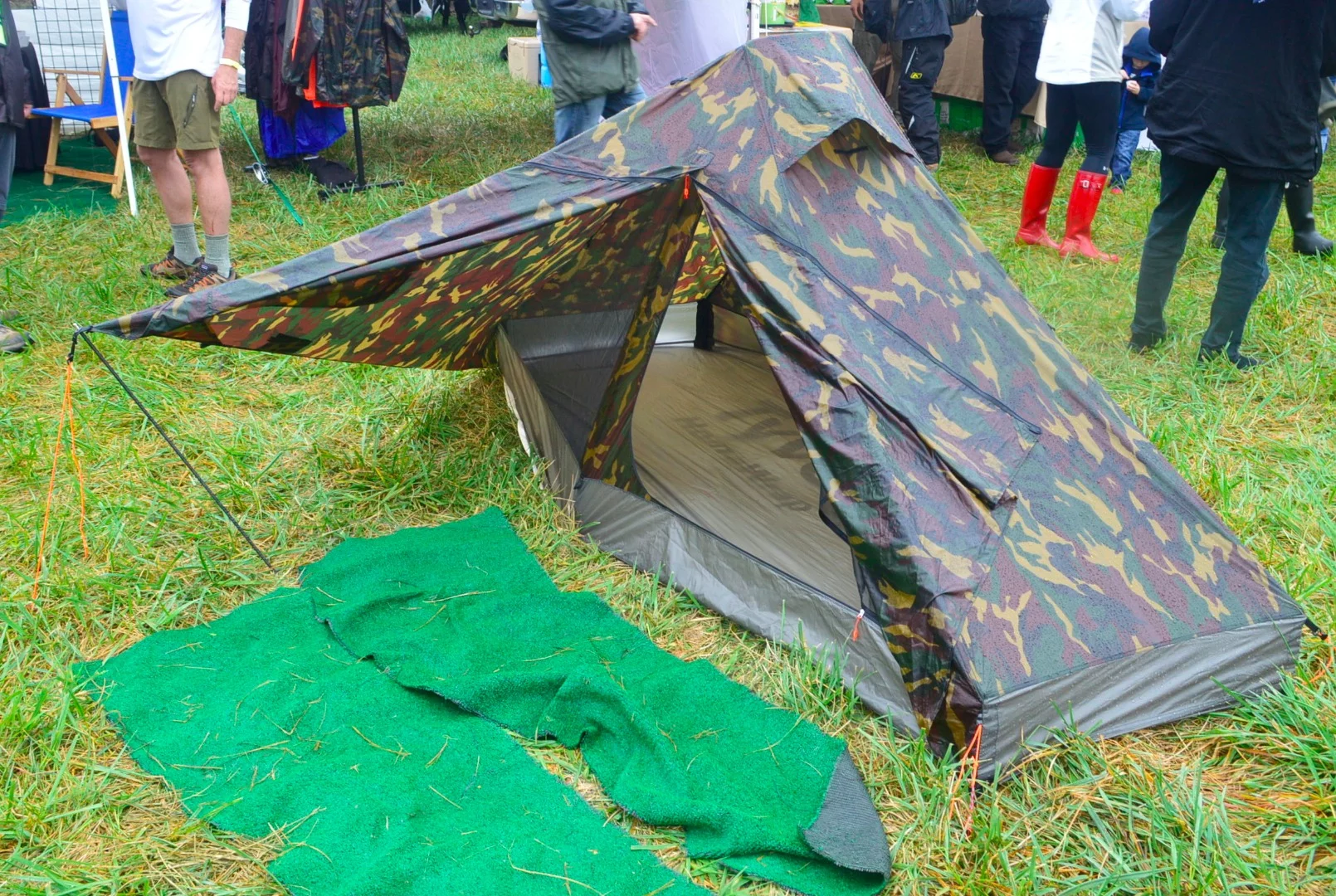 The lightest shelters at Overland Expo East: Lightheart Gear ultralight tents