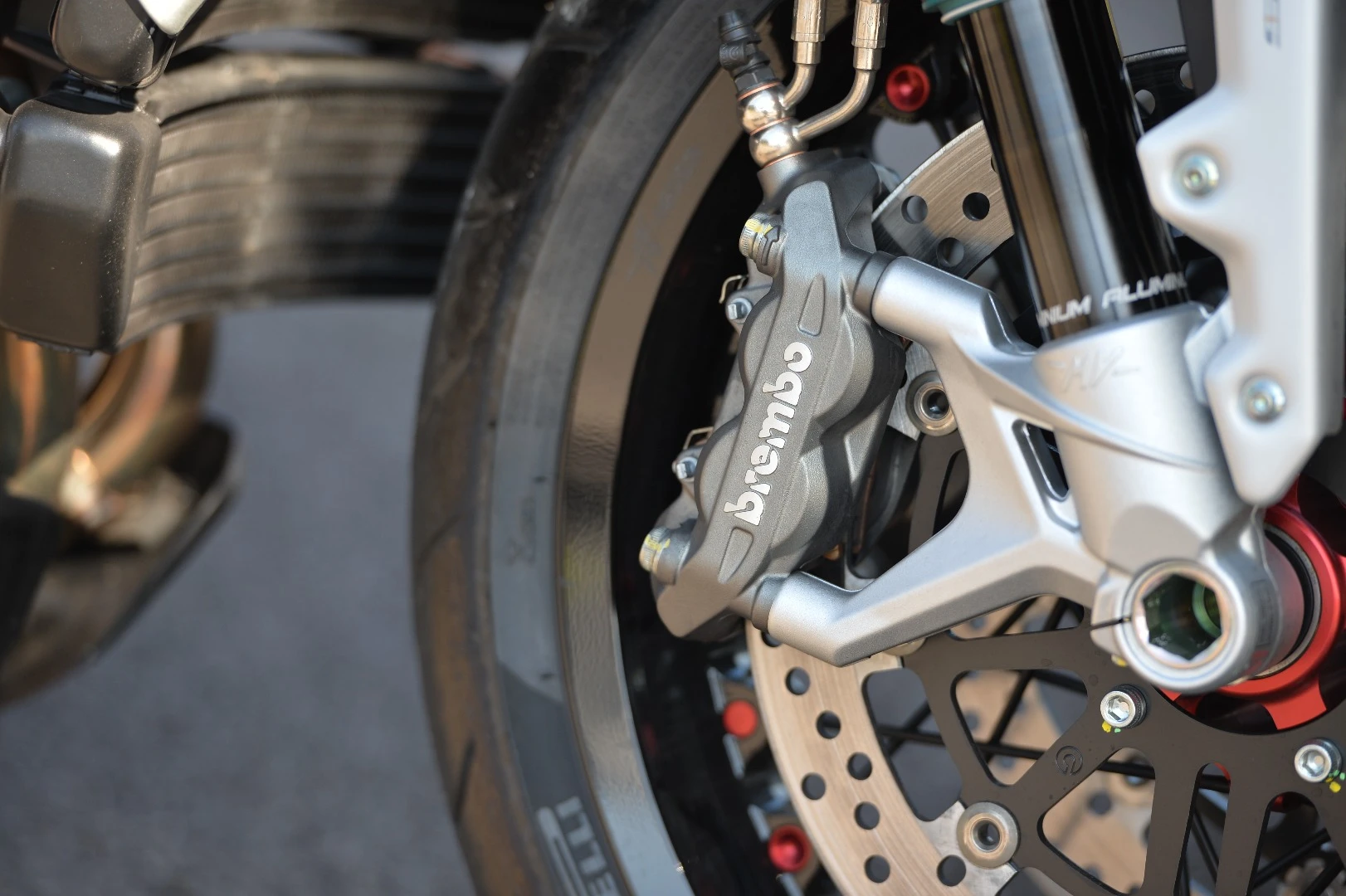 MV Agusta Turismo Veloce: stopping power is exceptional, with standard ABS
