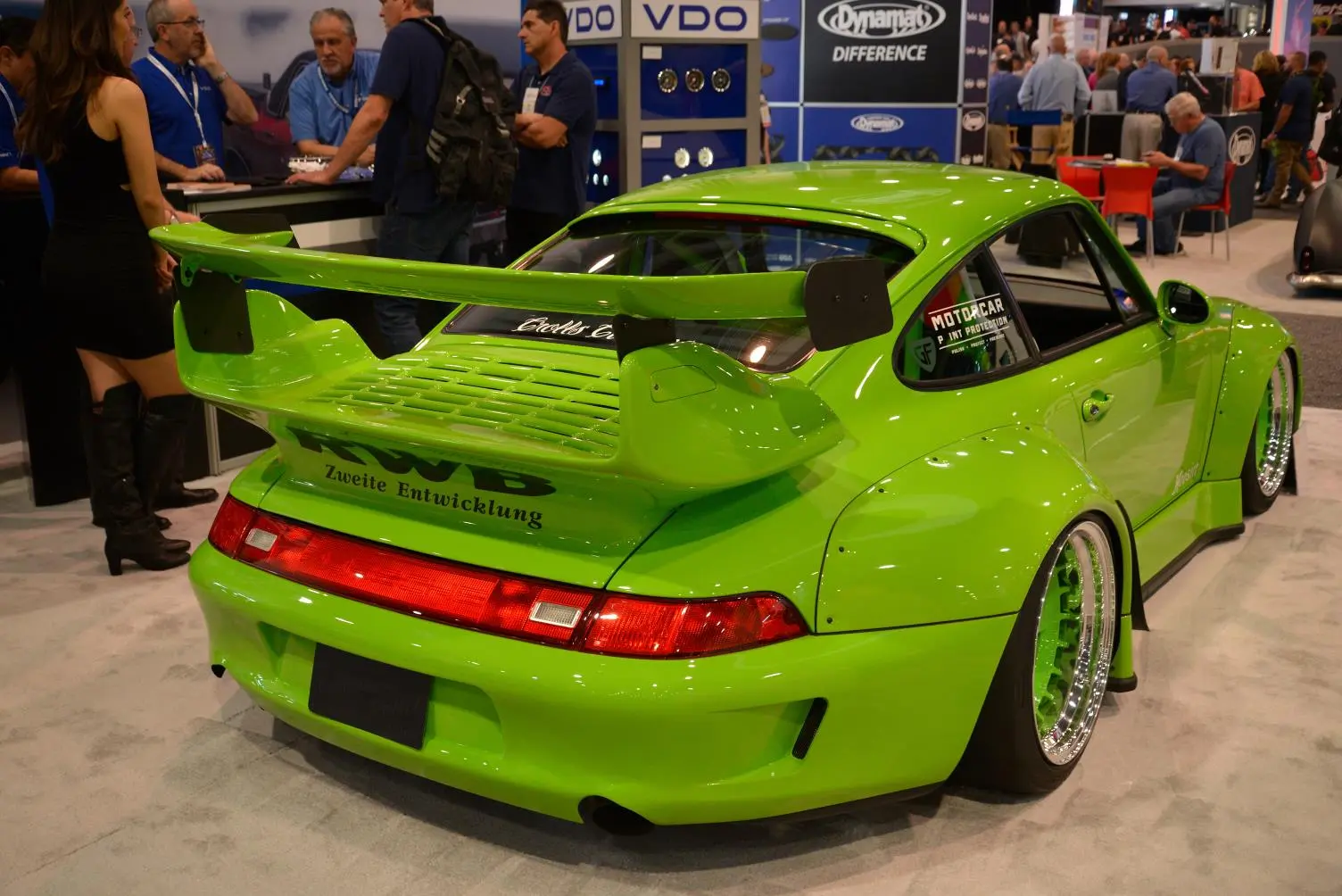 Some serious wing